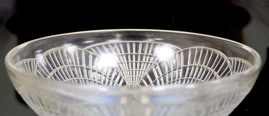 René Lalique. A pre-war opalescent glass Coquilles pattern bowl, no.3203, designed in 1924, 16cm diameter